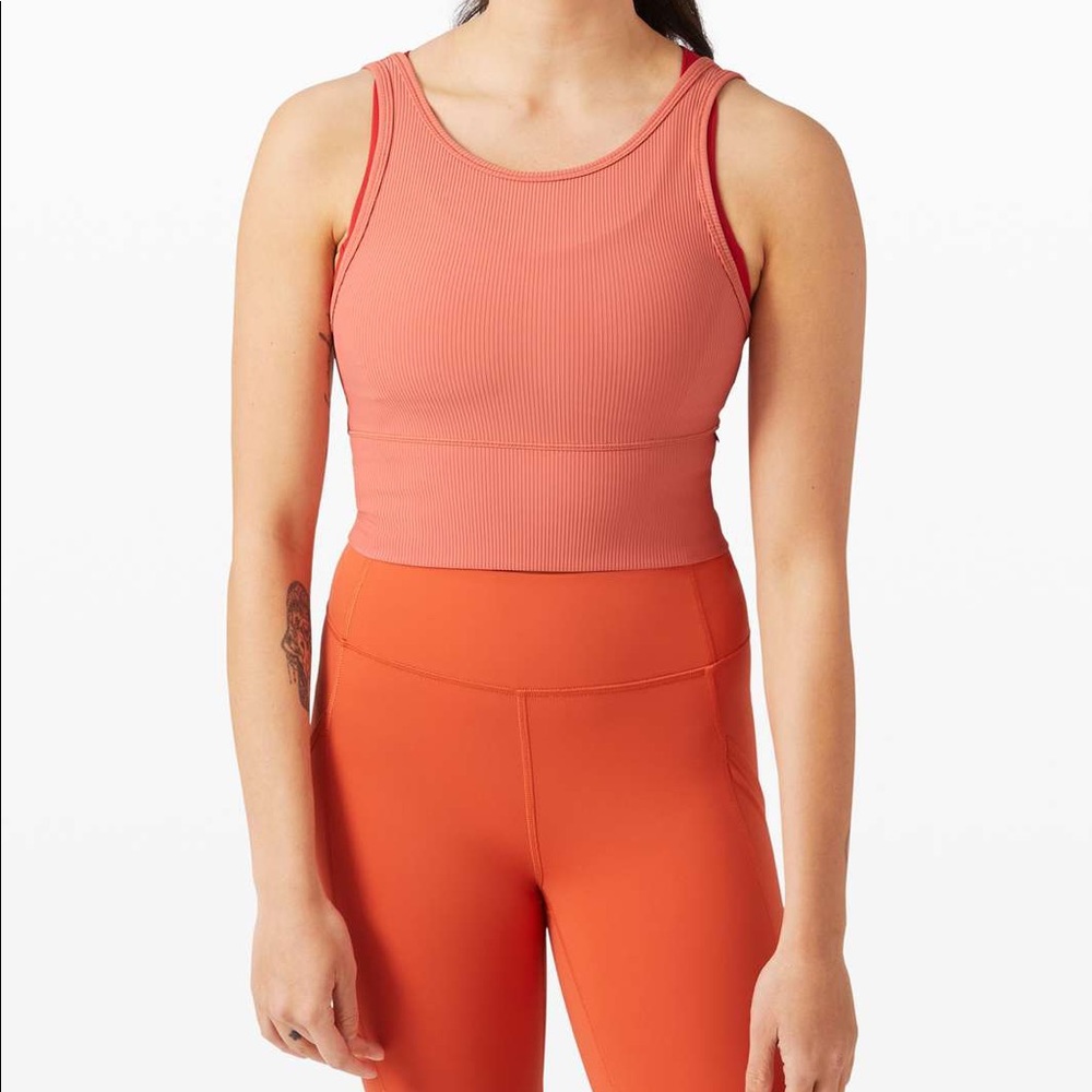 Lululemon Power Pivot